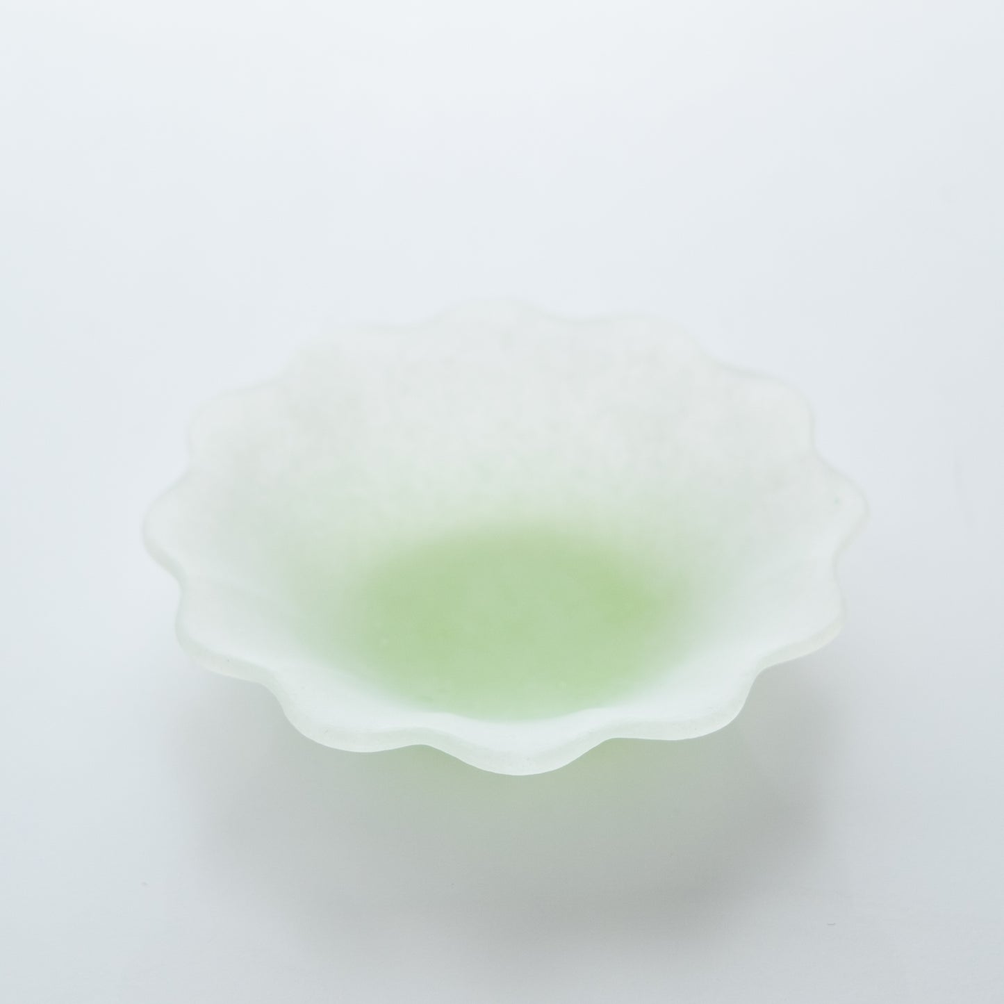 Glass Powder Fused Floral Gradient Bowl (Pale Green)