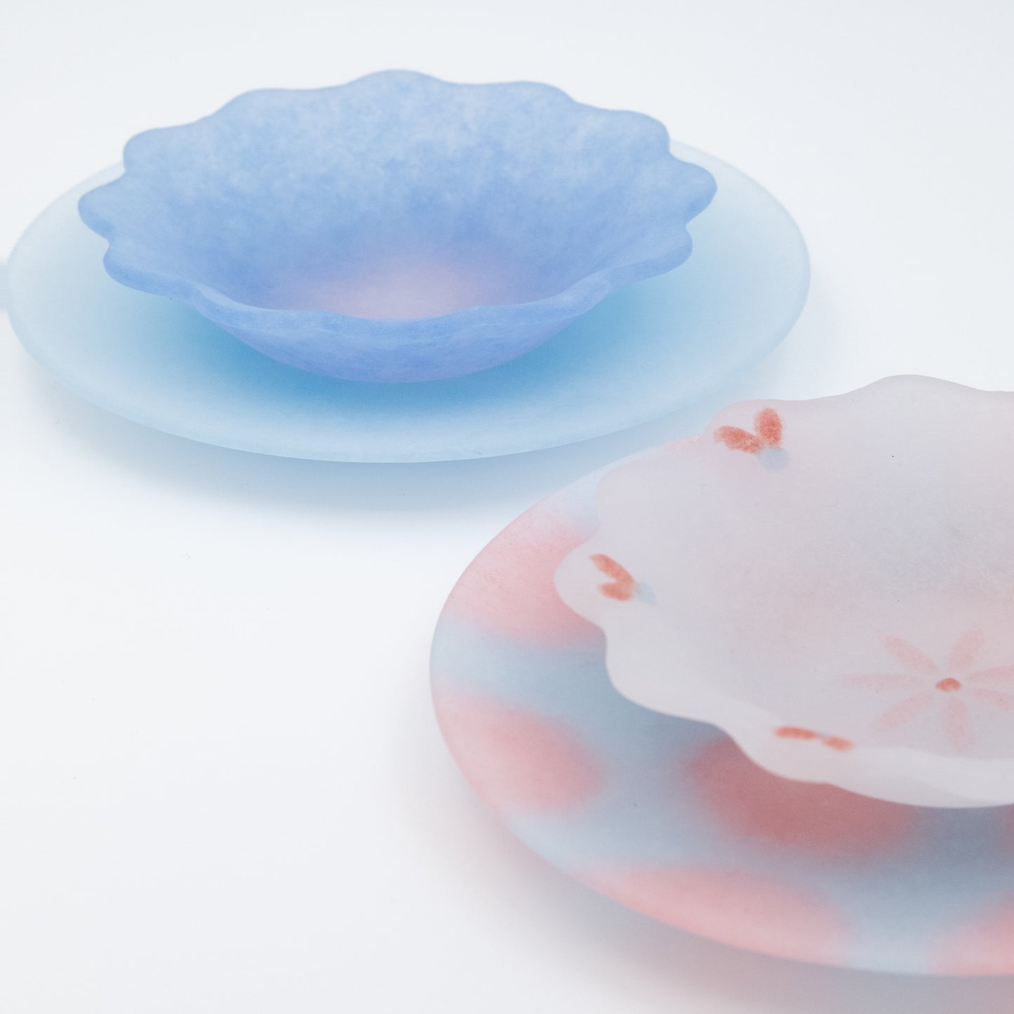 Glass Powder Fused Floral Plate Set